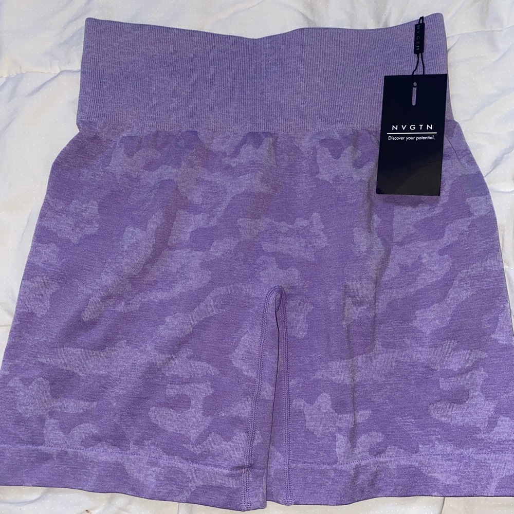 Nvgtn camo seamless shorts